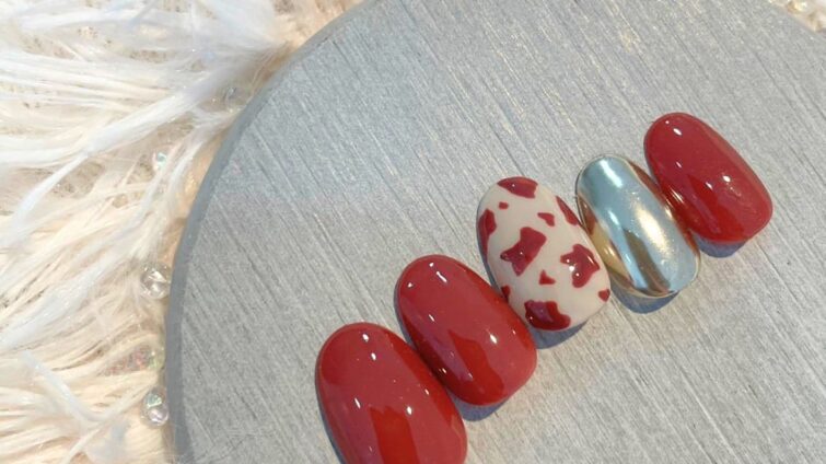 N008　カジュアル　2030　7700円